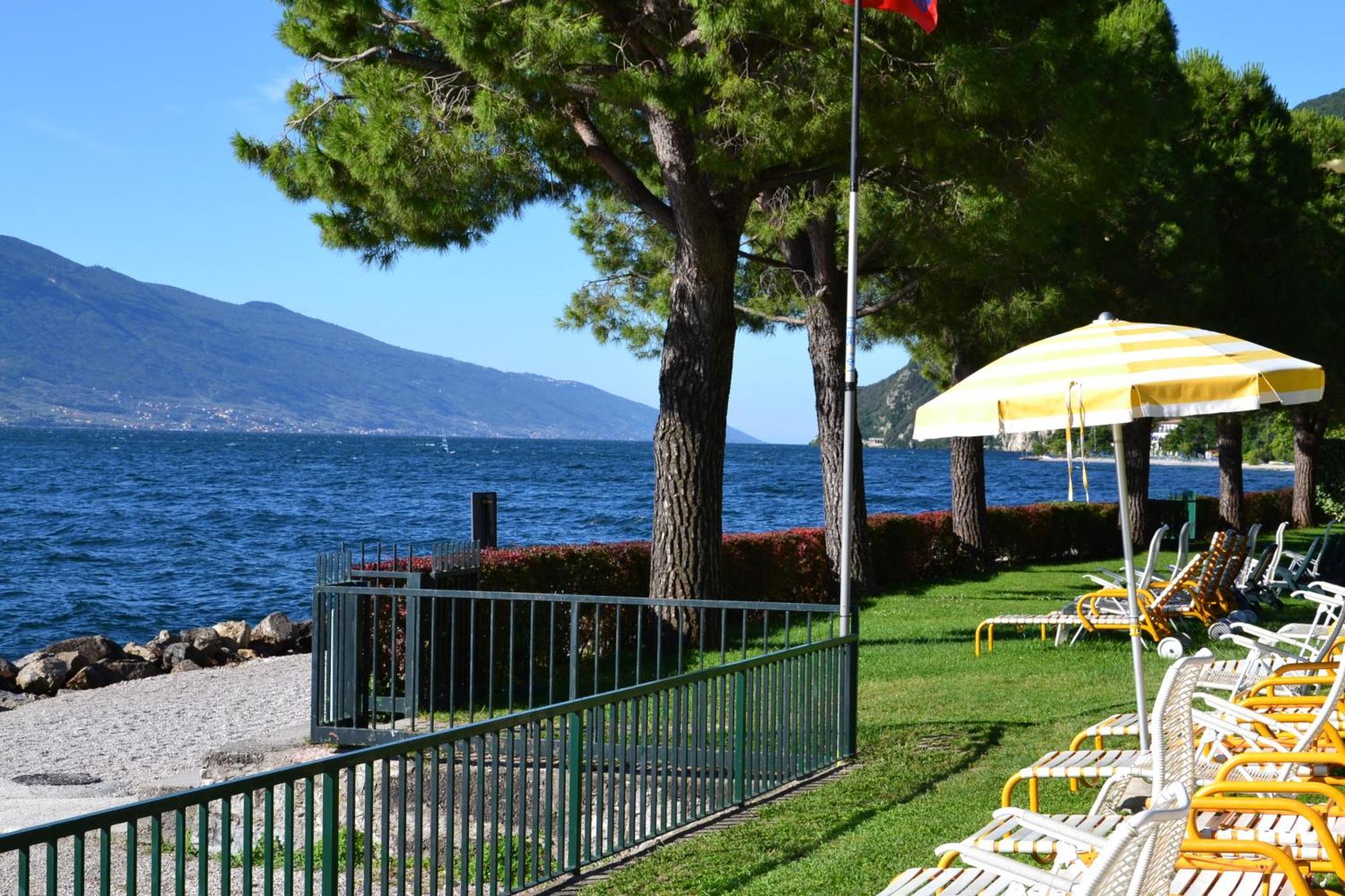 Residence San Luigi Limone sul Garda Bagian luar foto